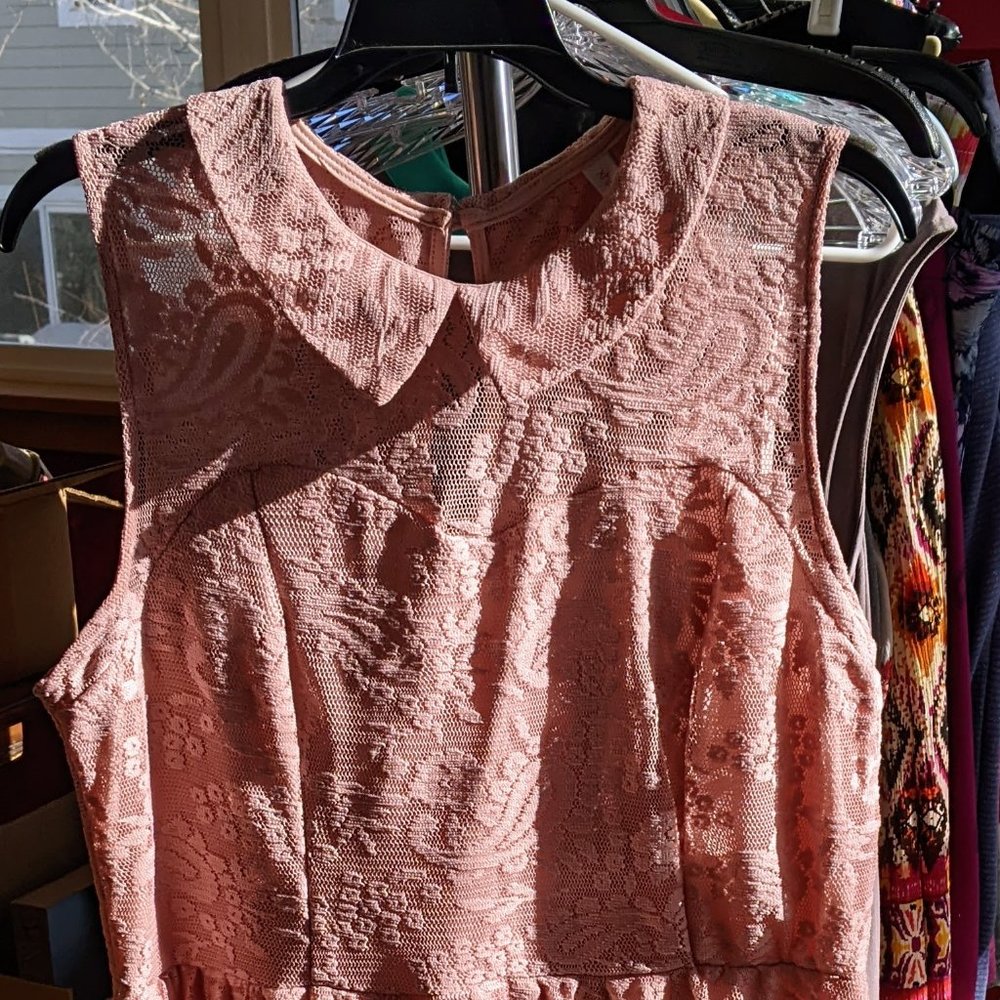 Light Pink Lace Dress, Peter-Pan Collar and Key-Hole Button Neck